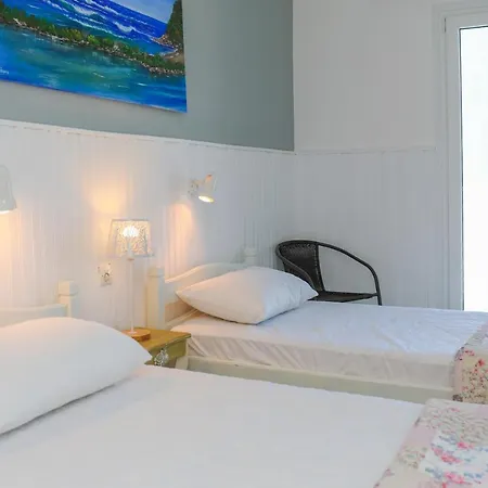 Roula Otel *